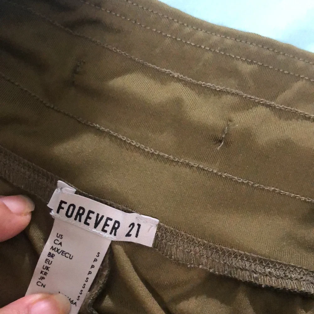 Jogging pants - Picture 3 of 8